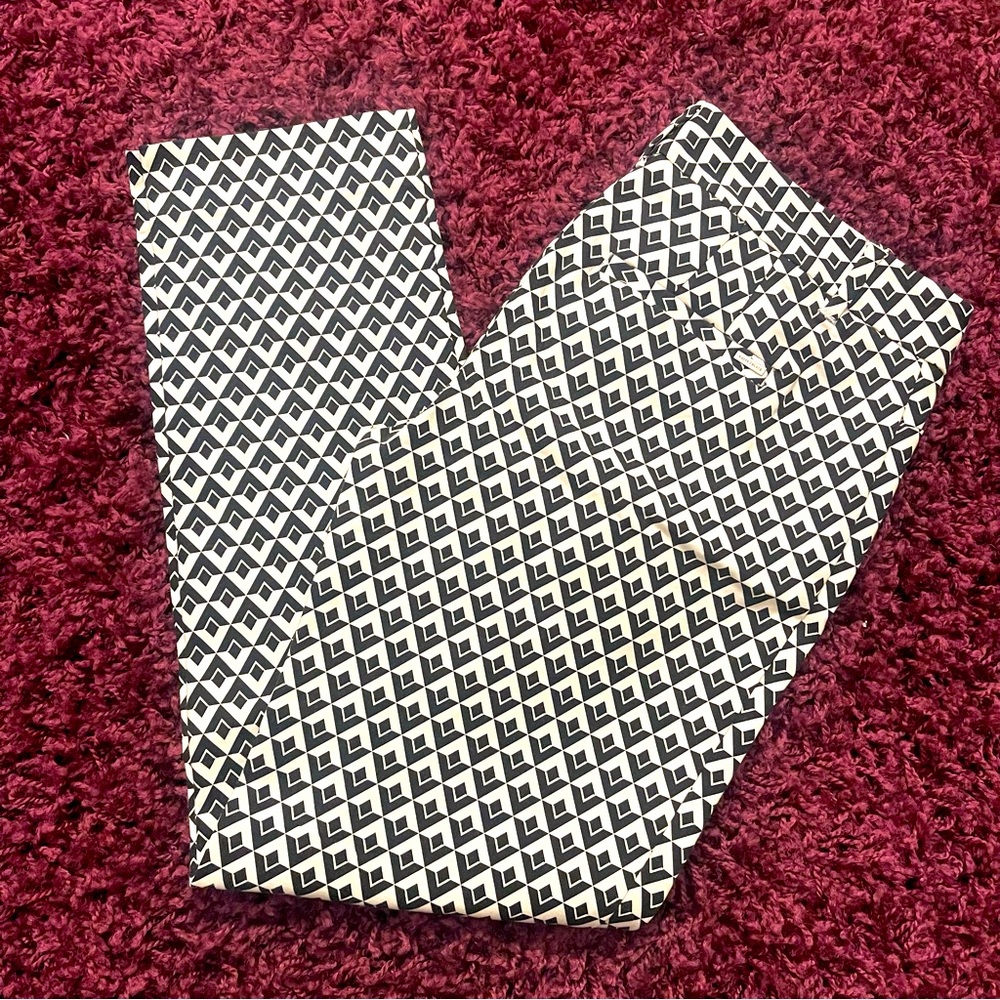 White House Black Market Geometric Slim Ankle Pant